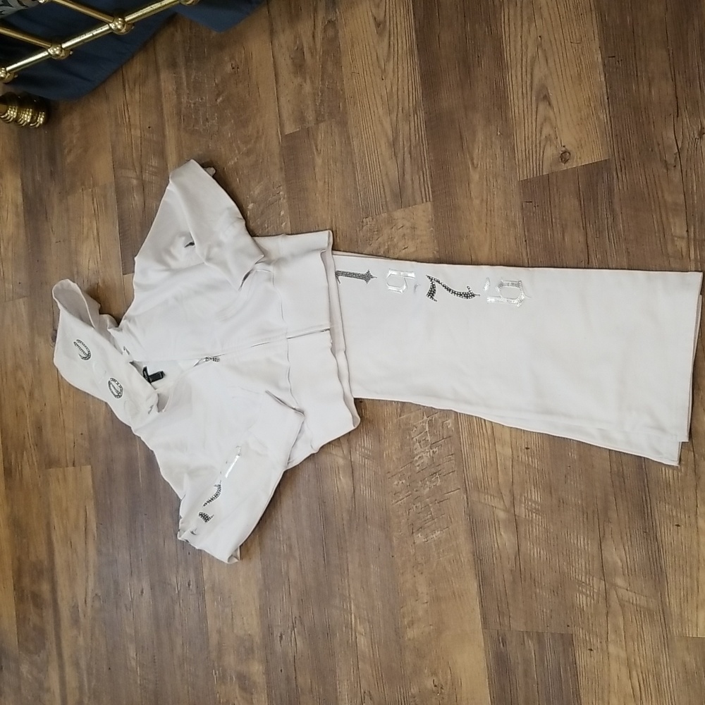 Bebe All White Set NWT Y2K Jog/Leisure/Track Bling Set. Extra Large 👀